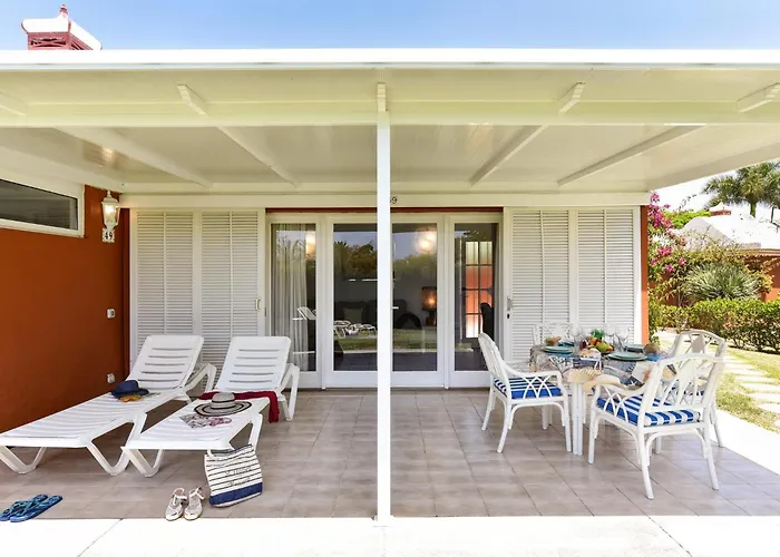 Melocotones 49 By Villagrancanaria *